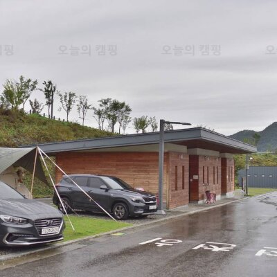 삼남매캠핑#4 - 군위위천수변테마파크 야영장 이용후기 우중캠핑